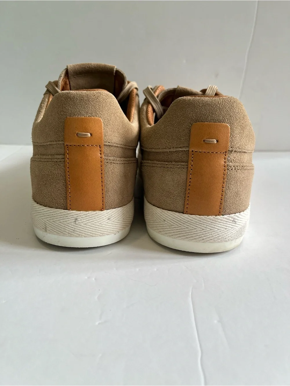 Allen Edmonds Men's Holden Beach Sneaker Bone Beige Suede Comfort Shoe Size 13D